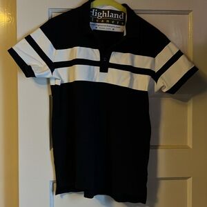 Navy and White H & M Men’s Size M Polo Shirt